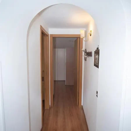 Apartment Donna Rosaria House